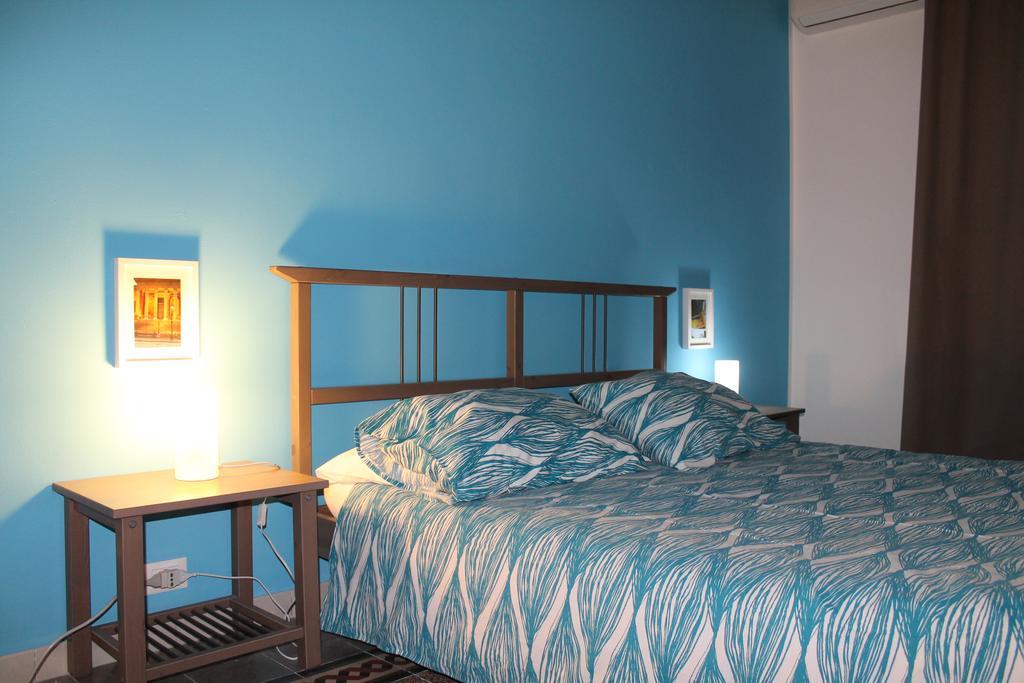 B&B Nica Domus Palermo Exteriör bild