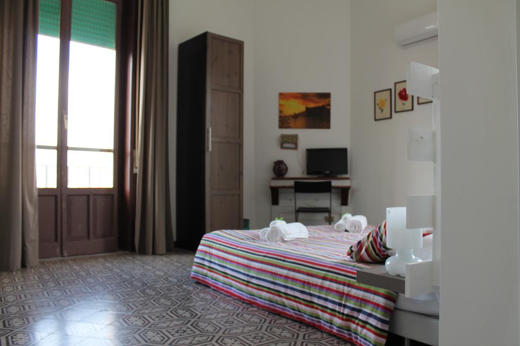 B&B Nica Domus Palermo Exteriör bild